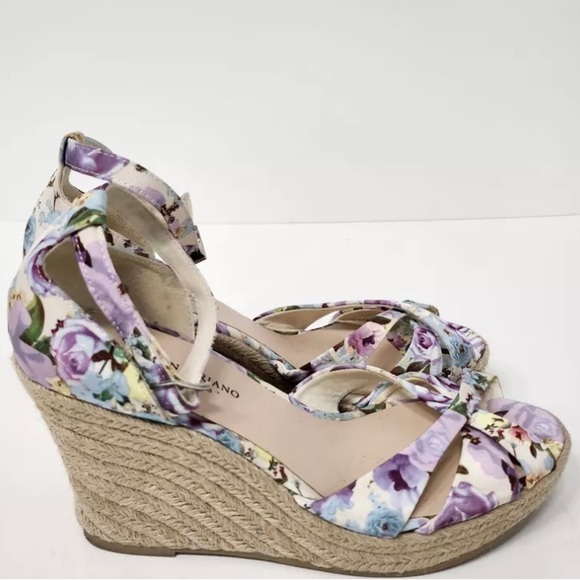 CHRISTIAN SIRIANO BEAUTIFUL FLORAL PURPLE WEDGE SANDALS ANKLE STRAPS SIZE 7.5 - Picture 2 of 10
